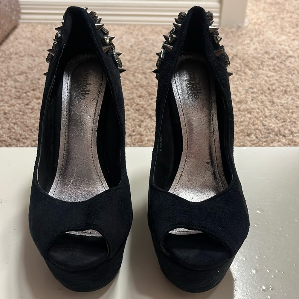 Diamond and stud club shoes